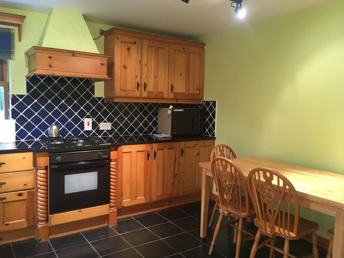 5, Knocktarna Manor Apartment 科尔雷恩 外观 照片